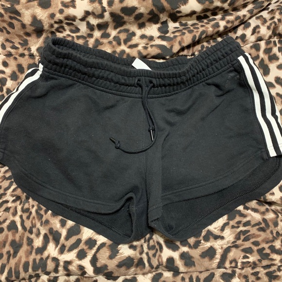 adidas Pants - adidas lounge shorts - like new